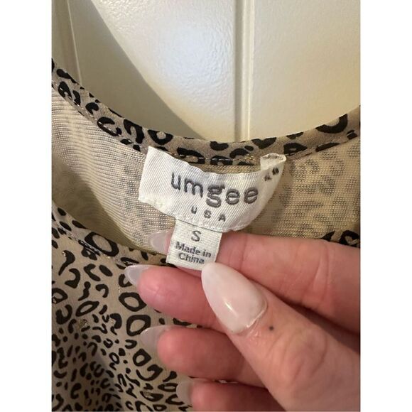 Umgee Leopard Print Tank with Gold Detail - Size S - A6188 - Picture 3 of 5
